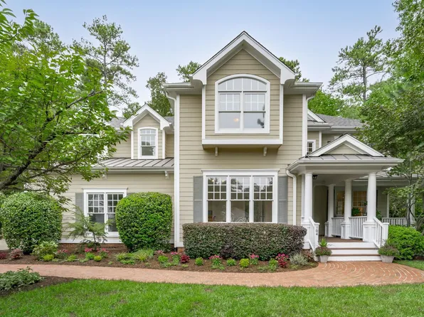 104 Blue Granite Ct, Chapel Hill, NC 27514