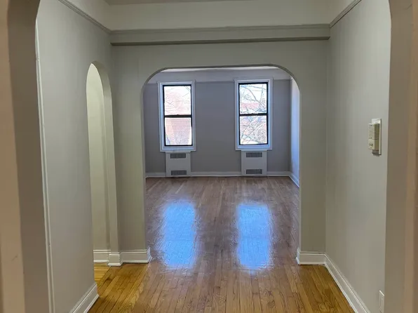 175-39 Dalny Road image 1 of 16