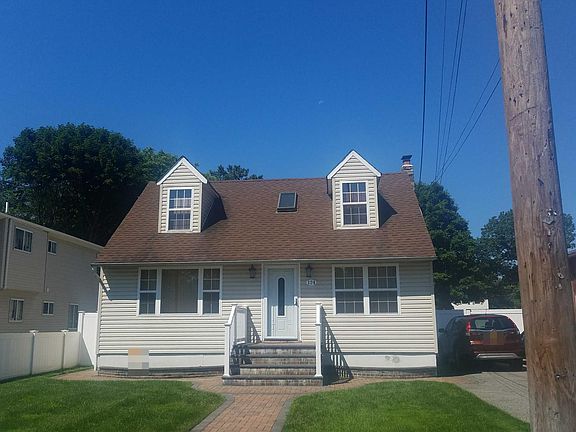 2nd image of 124 S 29th St