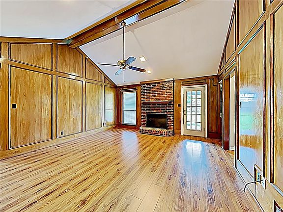 2nd image of 6106 Blueridge Ct