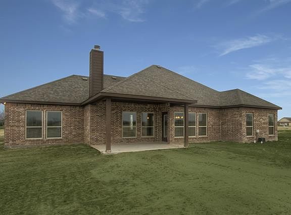 2nd image of 4010 Hackberry Cir