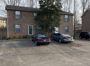 421 Martha Ln, Clarksville, TN 37043