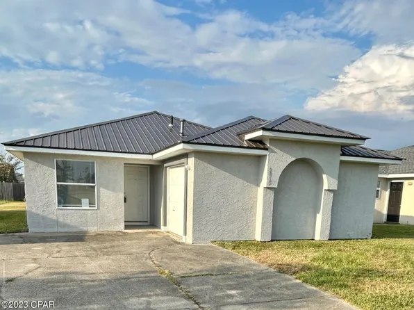 2815 E 17th St, Panama City, FL 32405