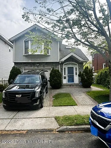 165 Martin Ave Photo 1
