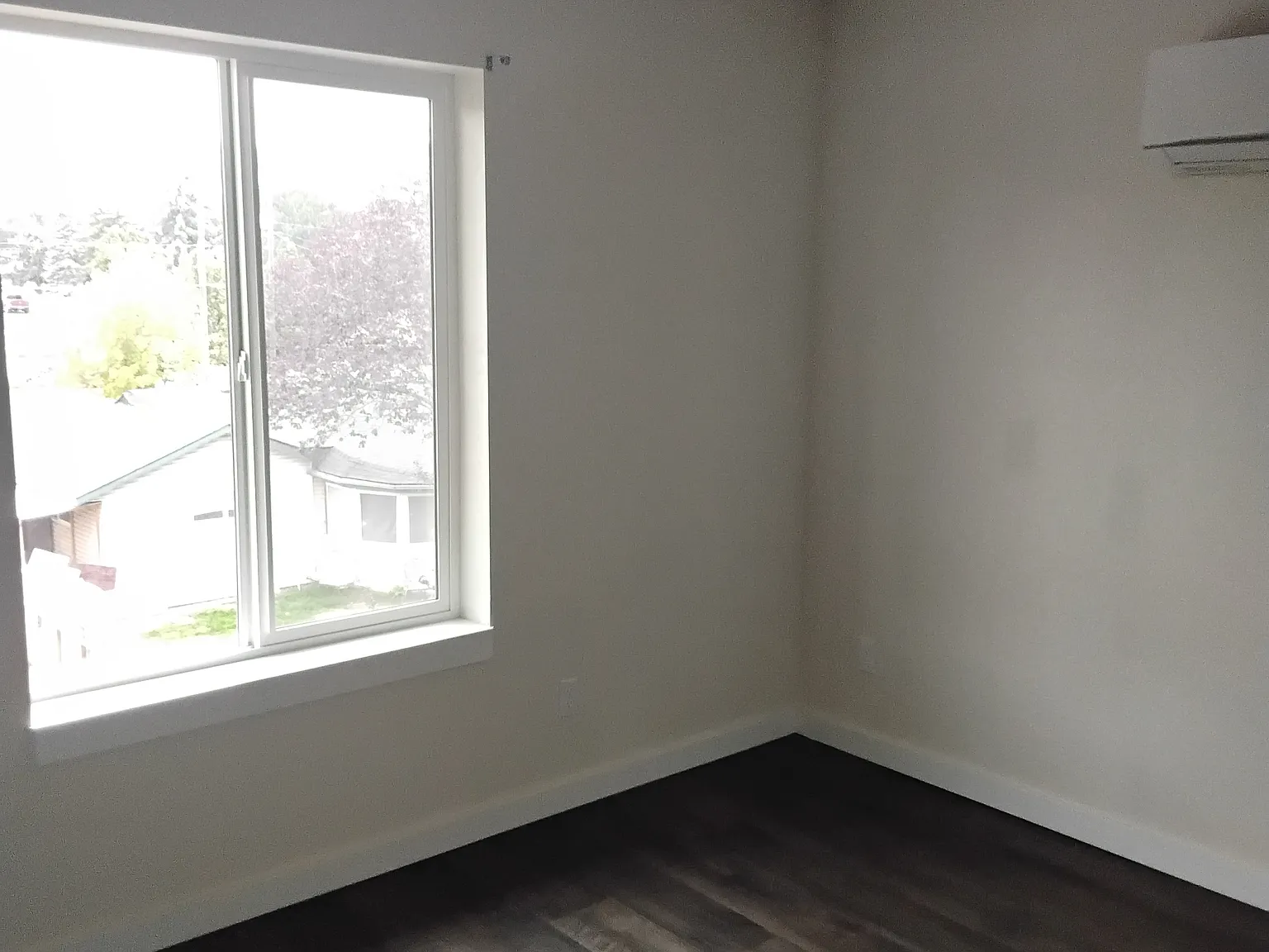 795 Bolton St — Photo 3