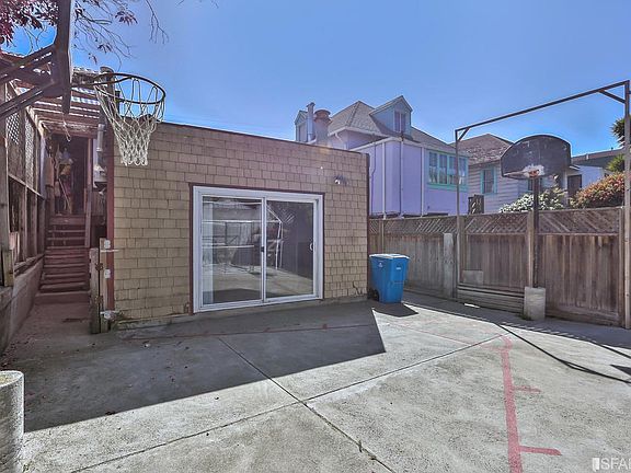 3rd image of 204 Theresa St