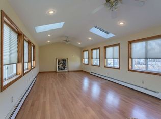 244 E Broadway, Gardner, MA 01440
