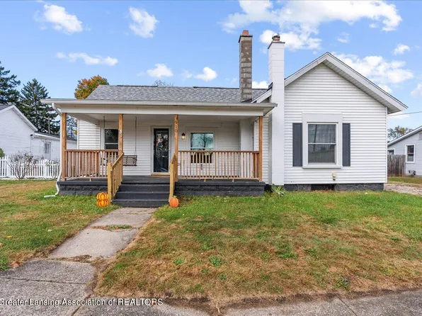 910 Hall St, Eaton Rapids, MI 48827