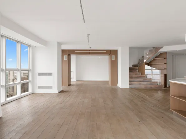 146 West 57th Street image 7 of 19