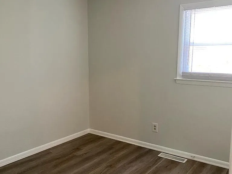 Unit Photo