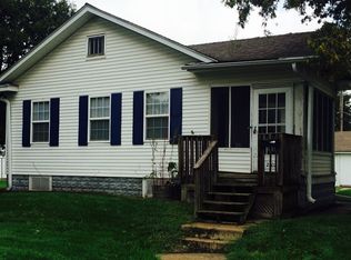 2702 Redwood Ave, Davenport, IA 52802