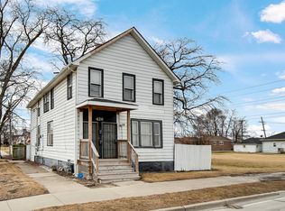 426 W 138th St, Riverdale, IL