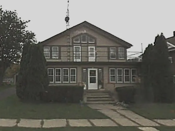 213 East Highland Avenue, Monticello, WI 53570