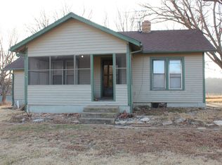 7820 Cedar Creek Rd, Manhattan, KS 66502