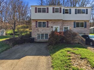 538 Pine Line Dr, Pittsburgh, PA