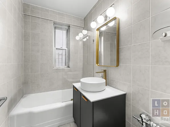 568 Grand Street image 16 of 27