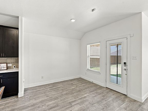 4th image of 4154 Beamer Dr