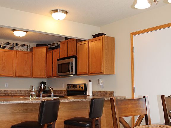 Breakfast bar