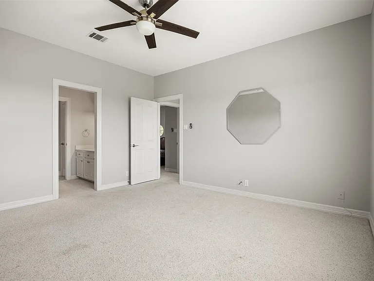 9300 Simmons Rd — Photo 11