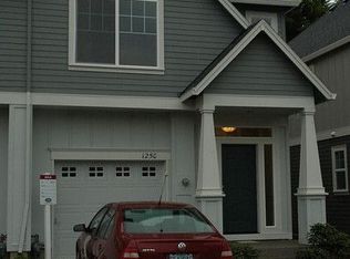 1250 SE Roundelay St, Hillsboro, OR 97123