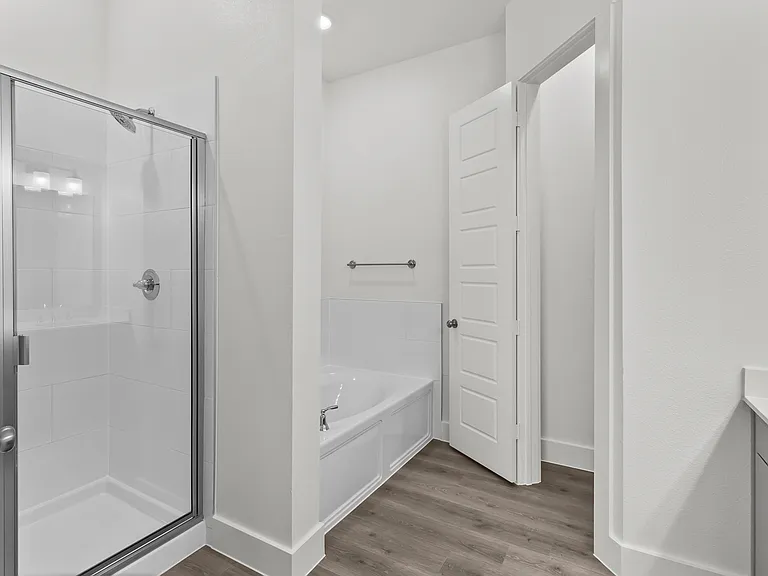 B2-Cove-Bathroom B2-Cove-Bathroom