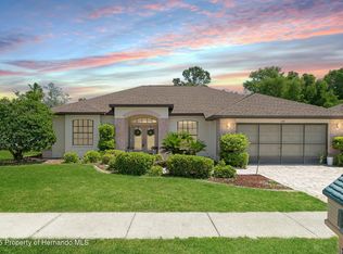 1038 Greenturf Rd, Spring Hill, FL 34608