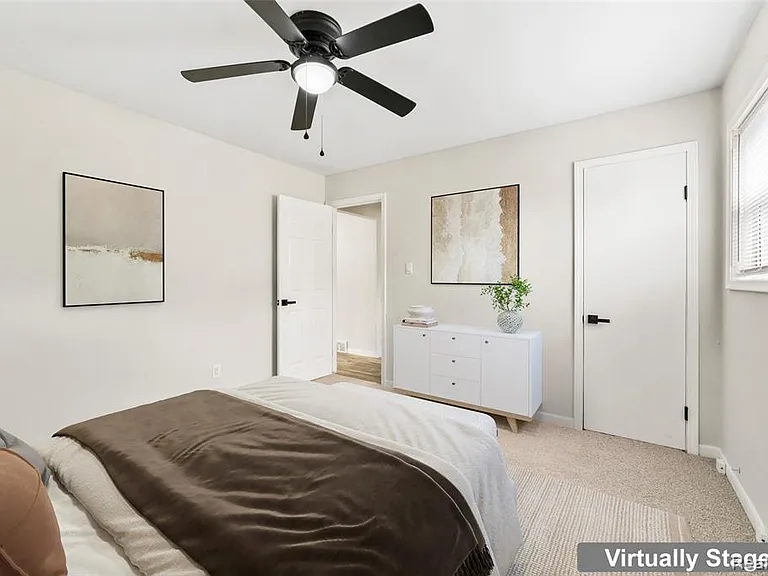 27210 Seyburn Ave — Photo 11