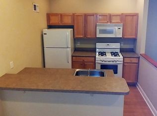 1624 Mount Vernon St APT 1F, Philadelphia, PA 19130