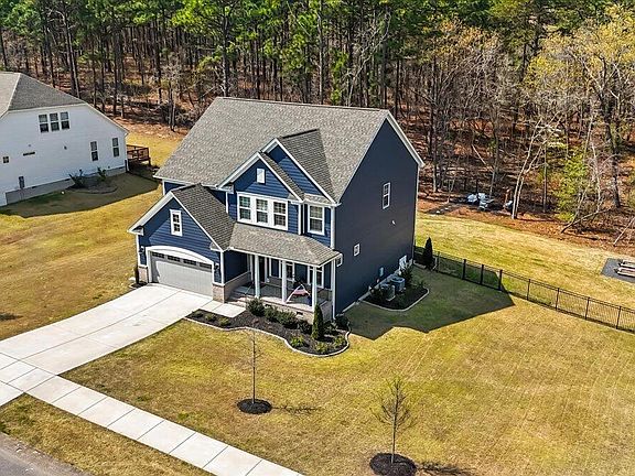3rd image of 980 W Hedgelawn Way