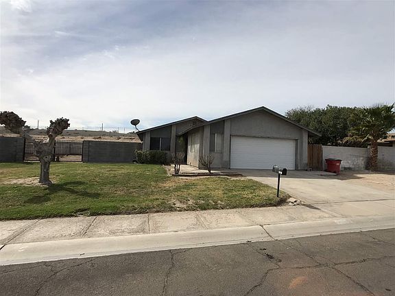 2nd image of 2207 E Calle Alegre