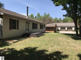 6679 W Echo Valley Rd, Empire, MI 49630