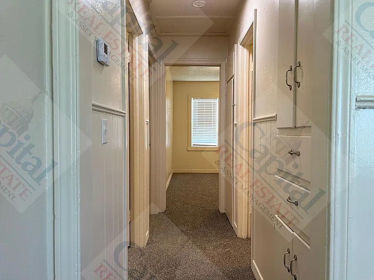 806 Bell Dr — Photo 13