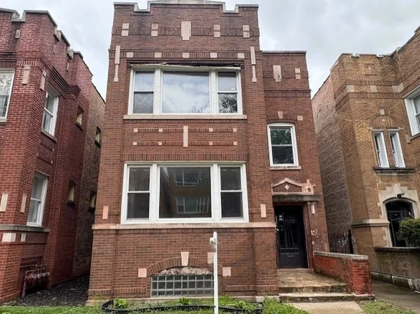 7747 S Cornell Ave, Chicago, IL 60649