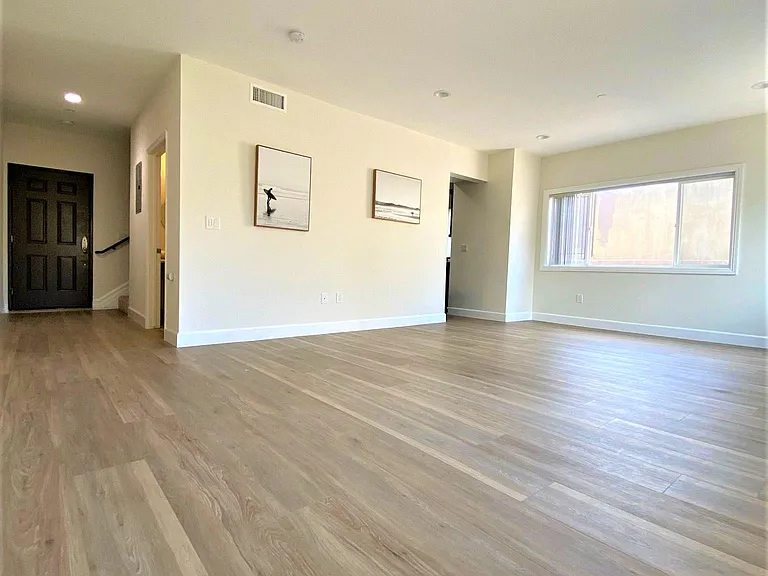 1467 S Holt Ave #1 — Photo 7
