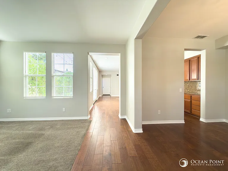 8174 Quartz St — Photo 2