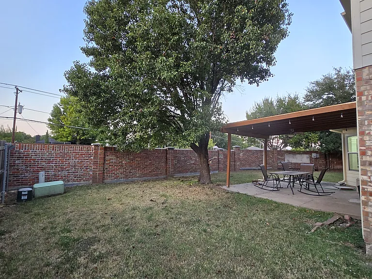 1207 Bellcrest Dr — Photo 20