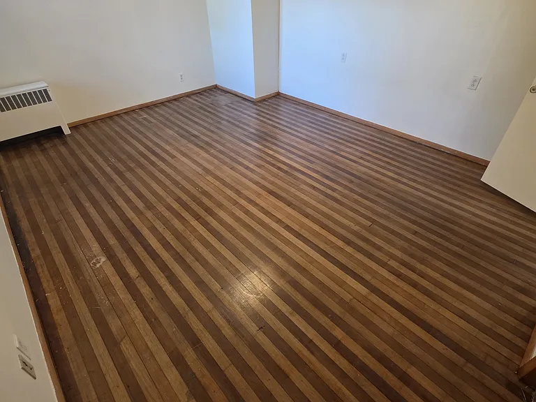 2612 Erie Ave #2 — Photo 5