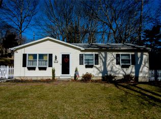 43 Port Washington Rd, Sound Beach, NY 11789