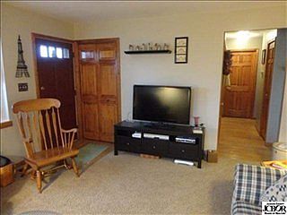 5th image of 611 Berkshire Dr