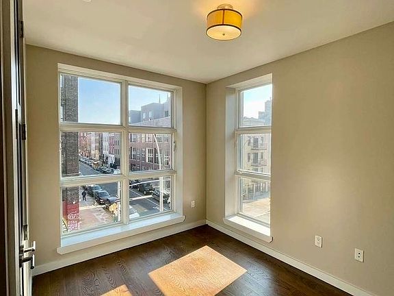 2nd image of 130 Leonard St #4AL
