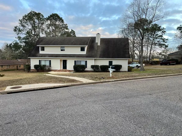 7201 Carson Rd S, Mobile, AL 36695