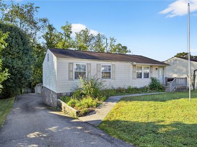 1895 Ivanhoe Dr, North Huntingdon, PA, 15642