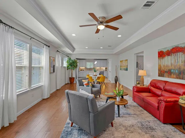 335 Brenham Pass, Georgetown, TX 78633