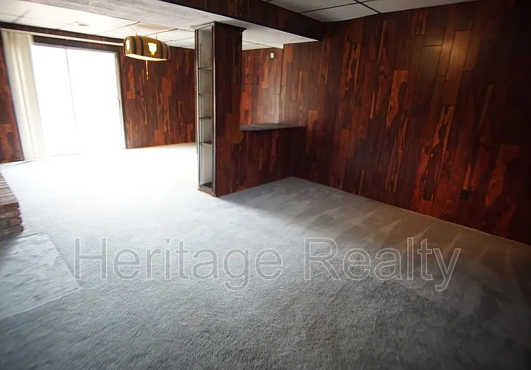 6209 Bryan Ln — Photo 25