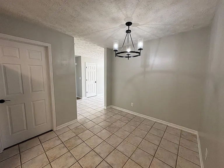 2087 Granada Dr — Photo 22