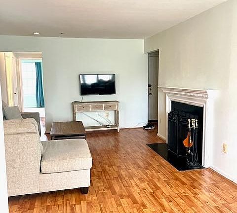 5th image of 14905 McKisson Ct #7AF
