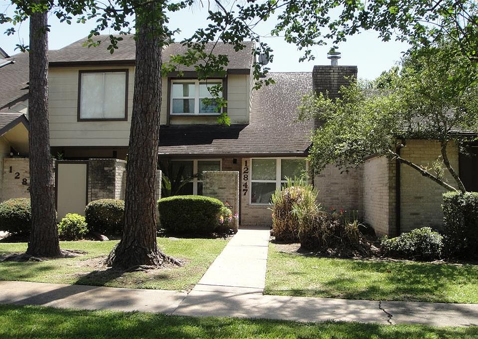 1st image of 12847 Carvel Ln