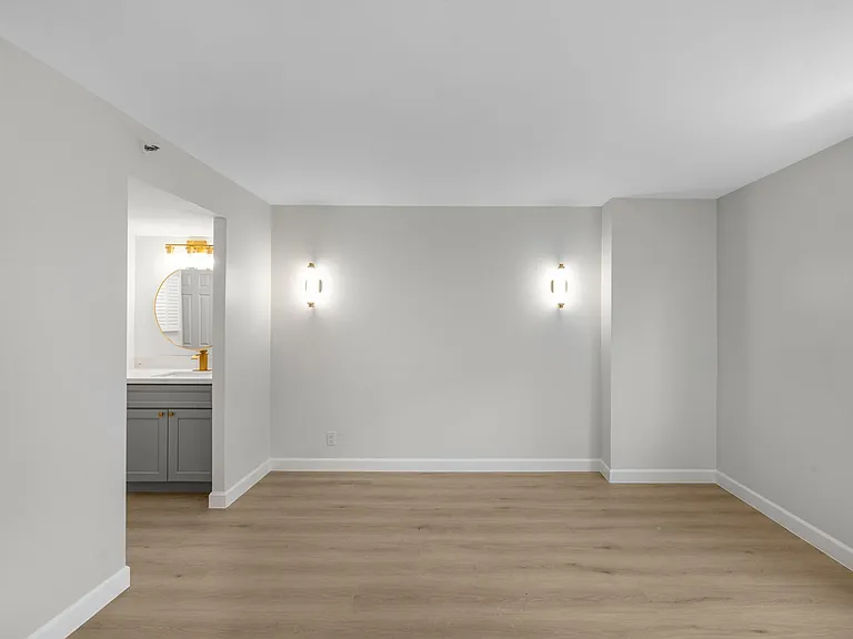 3525 Sage Rd #304 — Photo 18