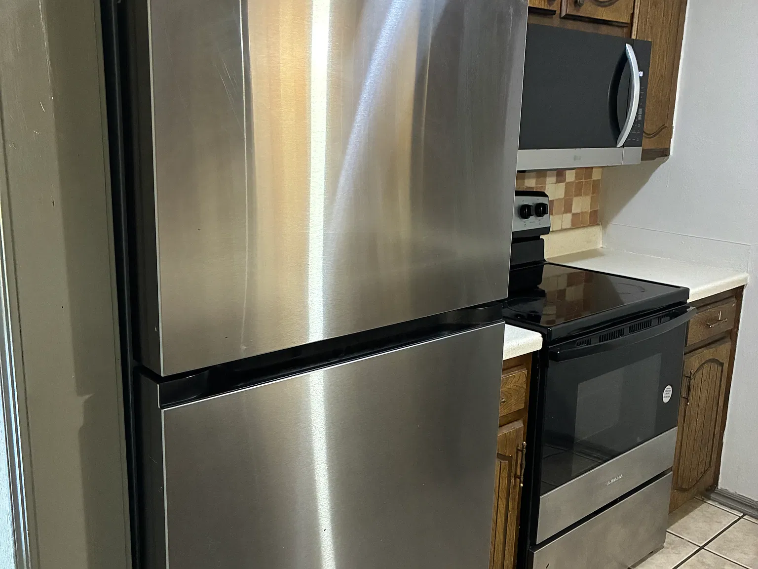 2 bed, 700 sqft, $600 — Photo 3