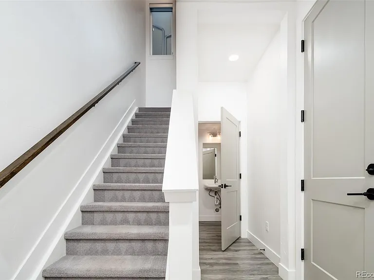 3450 S Corona St #E — Photo 2